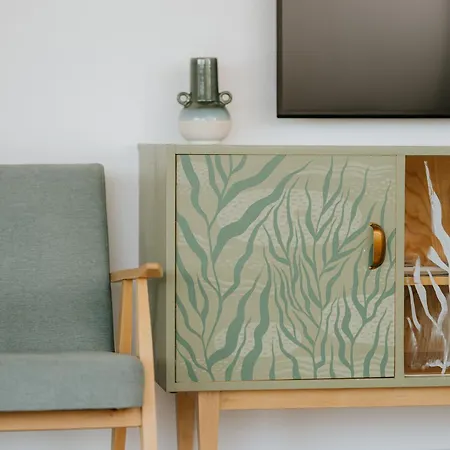 Vass Vendeghaz Es Pinceszet *