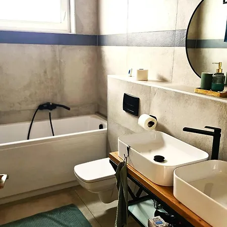 Vass Vendeghaz Es Pinceszet Villa
